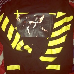Men off white sweater